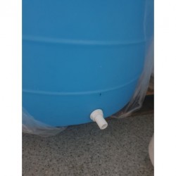 Zbiornik 400 litrów beczka niebieska